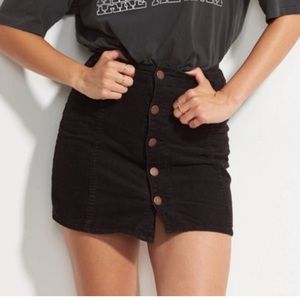Billabong Corduroy mini skirt black like new